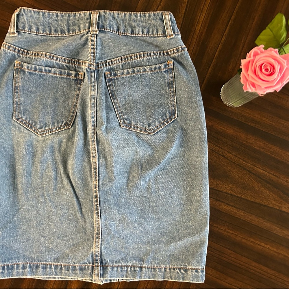 Forever 21 Light Blue Denim Pencil Skirt